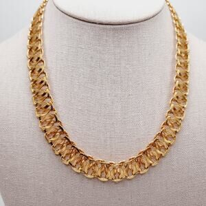 Vintage Trifari Interlocking Choker Necklace Gold Tone Link Collar – 18" Jewelry